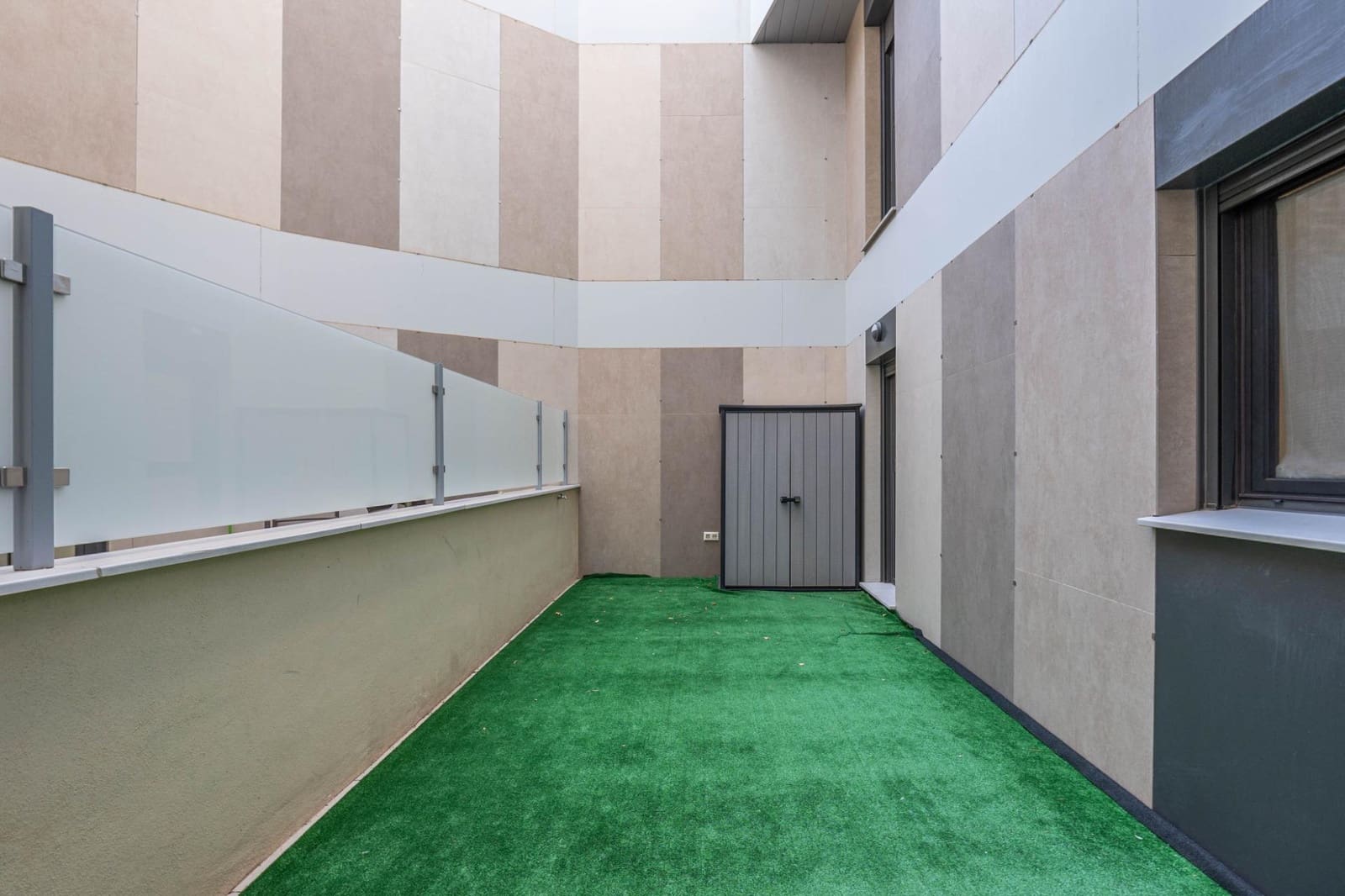 3 soveværelse Lejlighed til salg i Granada by med swimmingpool garage - € 518.000 (Ref: 9814447)