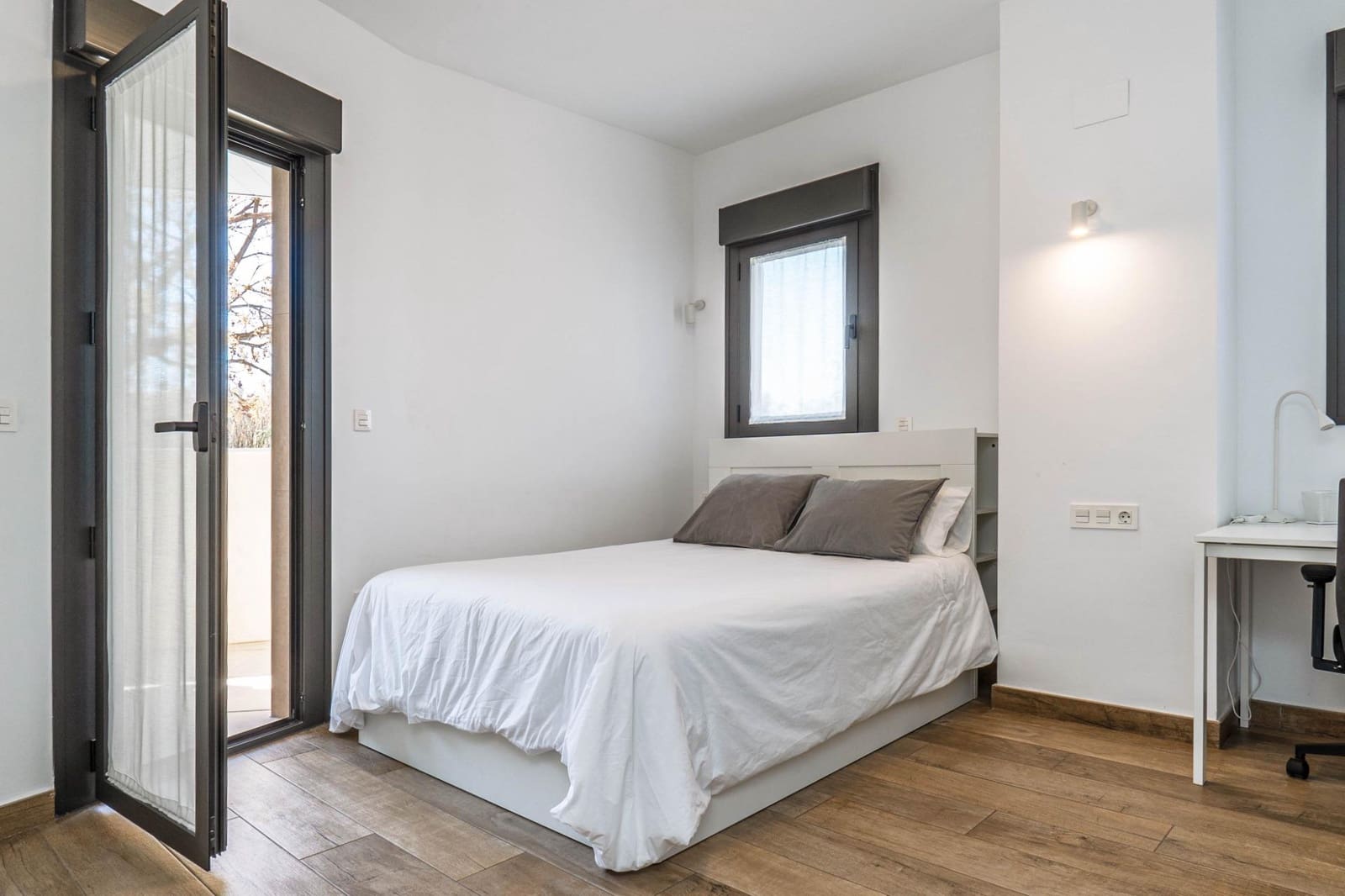 3 soveværelse Lejlighed til salg i Granada by med swimmingpool garage - € 518.000 (Ref: 9814447)