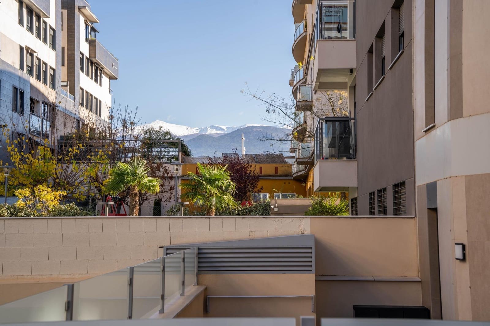 3 soveværelse Lejlighed til salg i Granada by med swimmingpool garage - € 518.000 (Ref: 9814447)