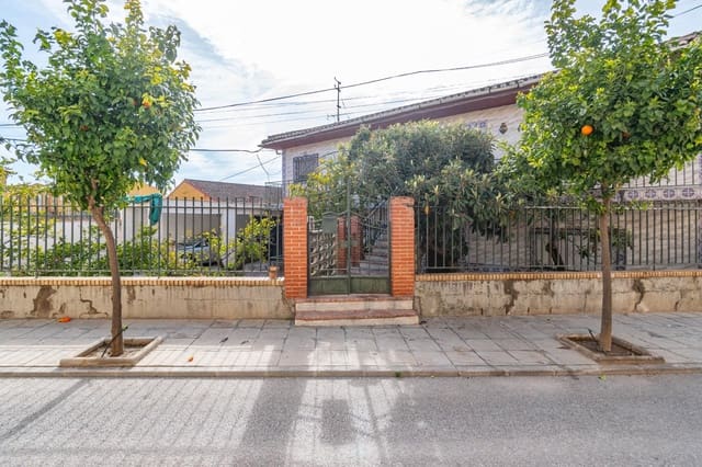 Chalet de 8 habitaciones en Ambroz, Vegas del Genil en venta con garaje - 290.000 € (Ref: 9814448)