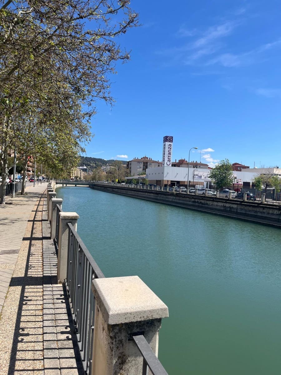 Garage for sale in Granada city - € 43,000 (Ref: 9814451)