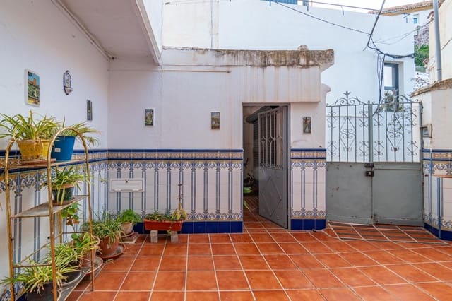 6 soveværelse Hulehus til salg i Granada by med garage - € 285.000 (Ref: 9814452)