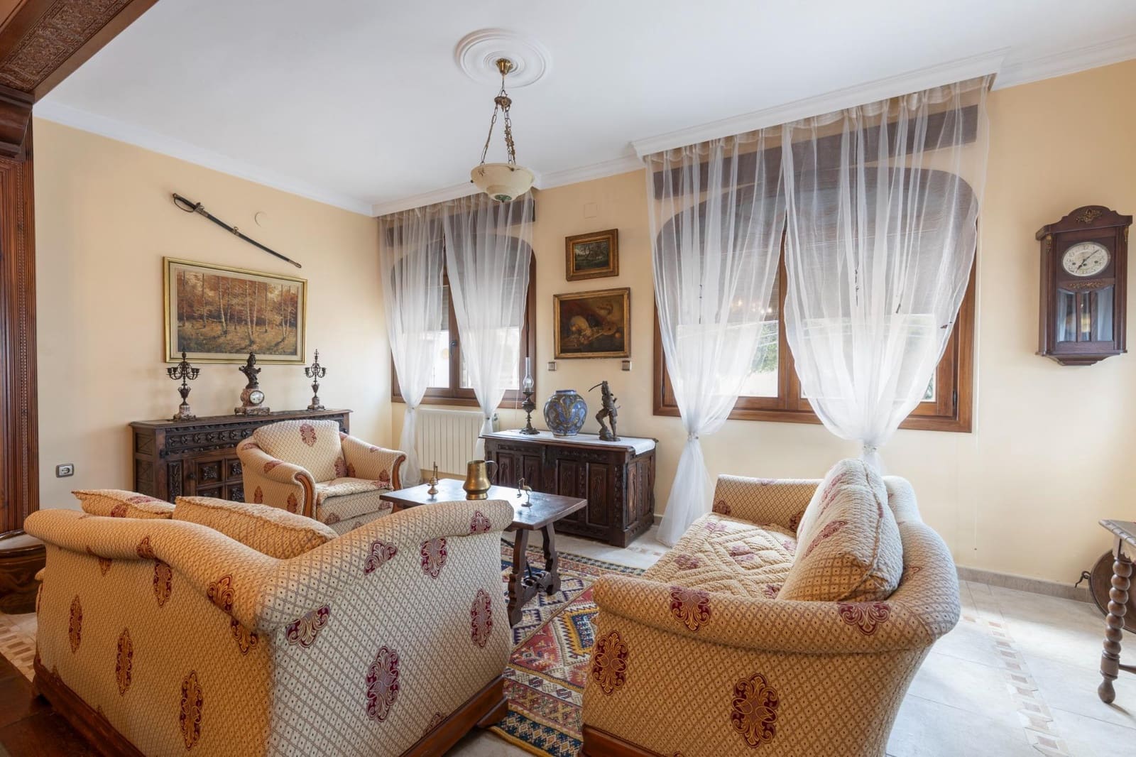 4 bedroom Villa for sale in Motril with pool garage - € 595,000 (Ref: 9814454)