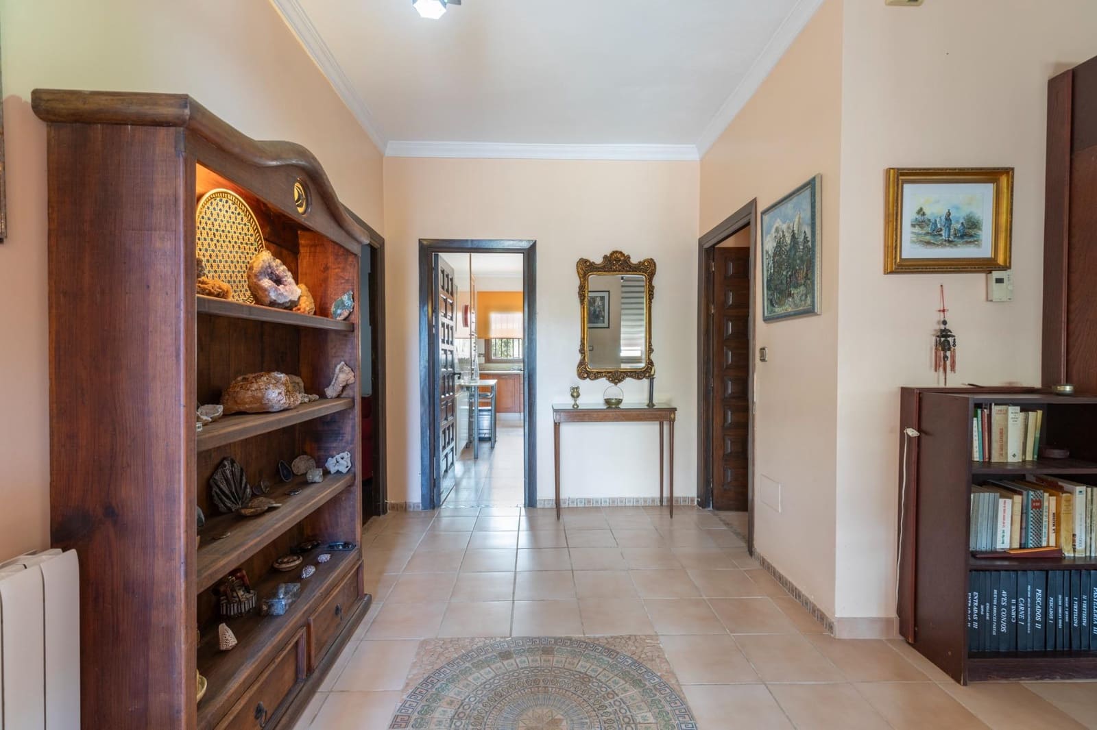 4 bedroom Villa for sale in Motril with pool garage - € 595,000 (Ref: 9814454)