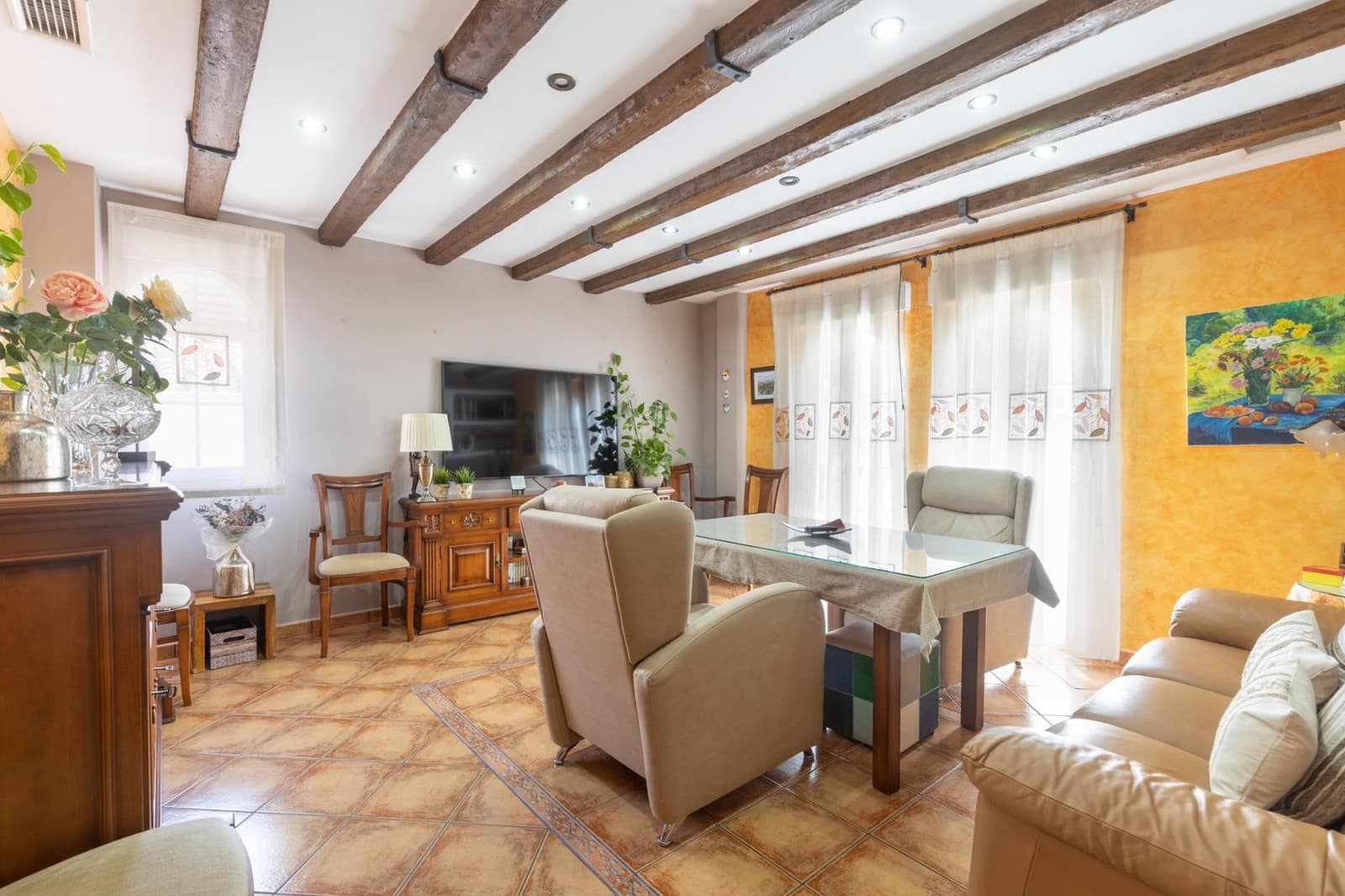 Casa de 5 habitaciones en Granada ciudad en venta con garaje - 360.000 € (Ref: 9814455)