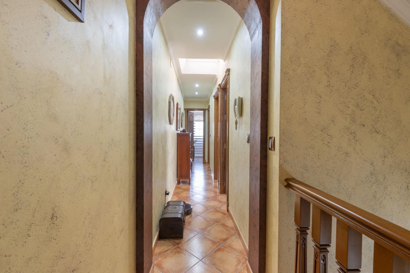Casa de 5 habitaciones en Granada ciudad en venta con garaje - 360.000 € (Ref: 9814455)