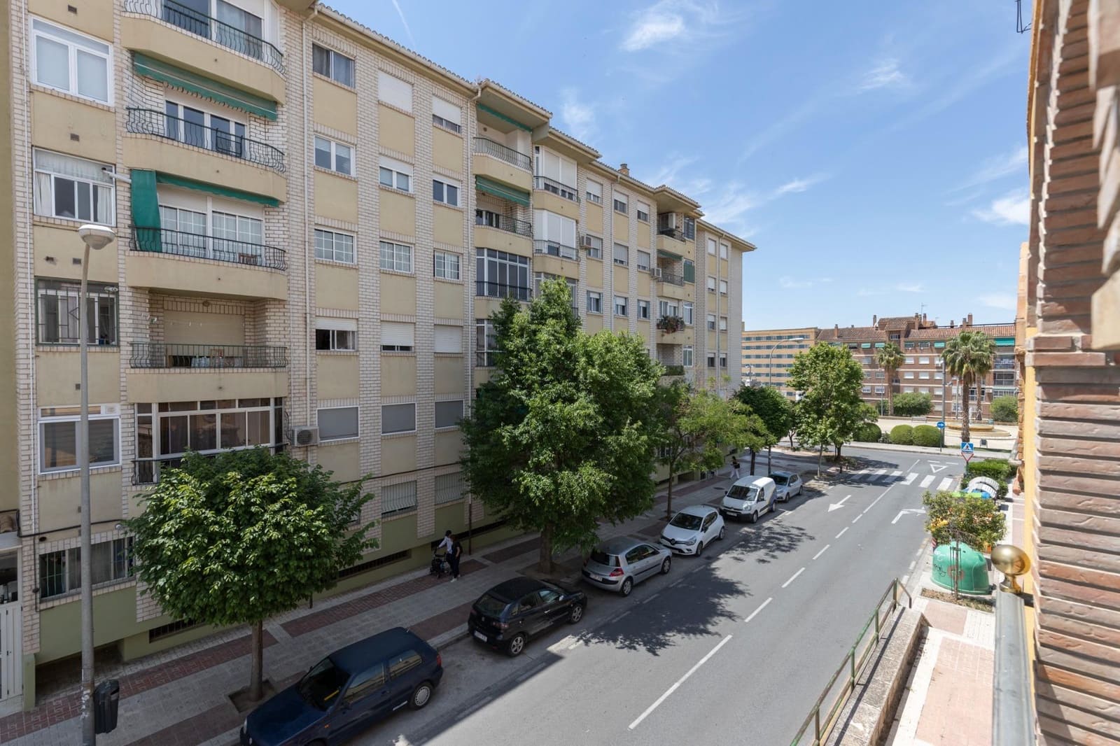 Casa de 5 habitaciones en Granada ciudad en venta con garaje - 360.000 € (Ref: 9814455)