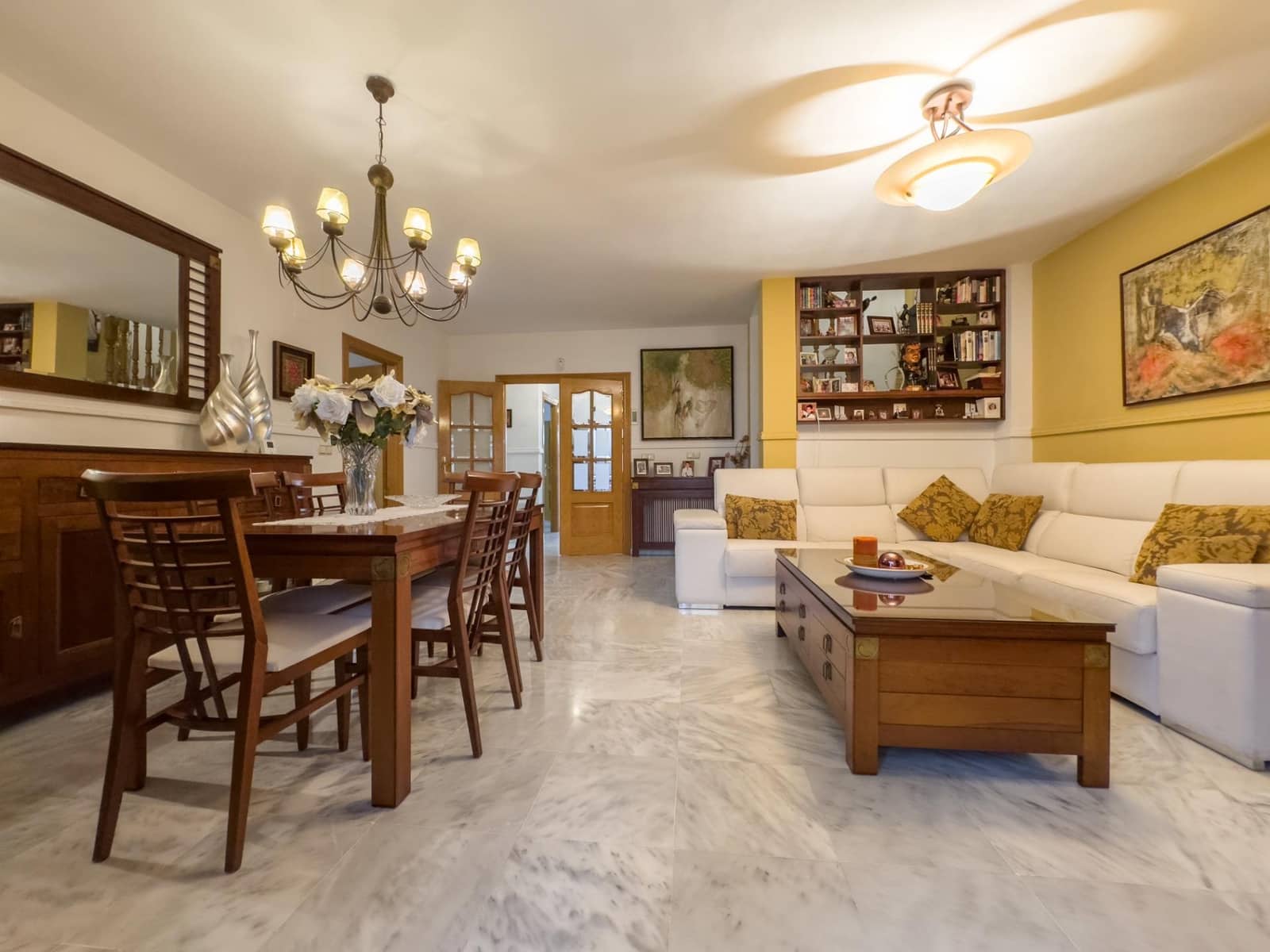 4 sypialnia Dom blizniak na sprzedaż w Las Gabias z basenem garażem - 384 900 € (Ref: 9814456)