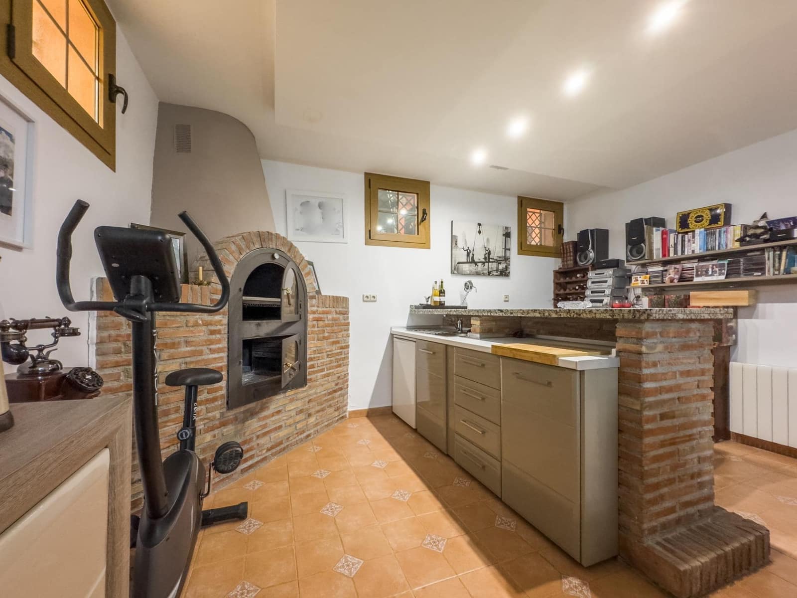 4 sypialnia Dom blizniak na sprzedaż w Las Gabias z basenem garażem - 384 900 € (Ref: 9814456)