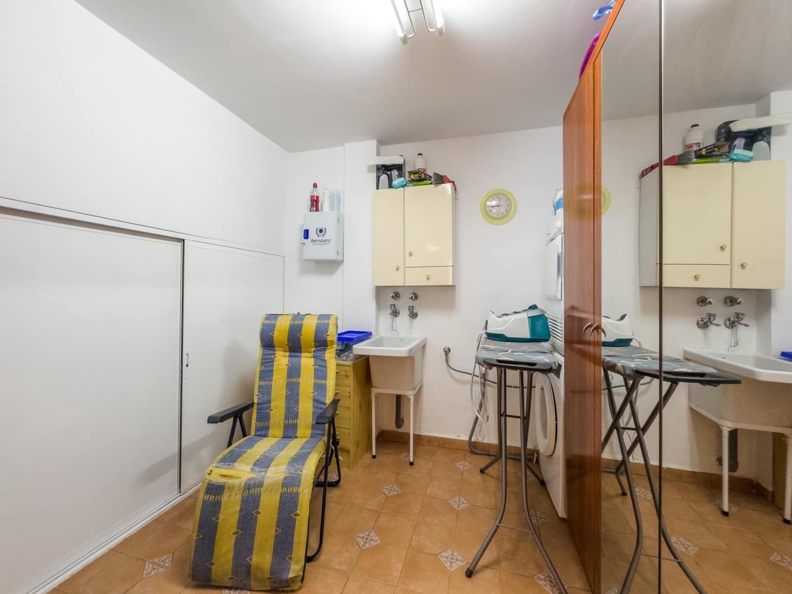 4 sypialnia Dom blizniak na sprzedaż w Las Gabias z basenem garażem - 384 900 € (Ref: 9814456)