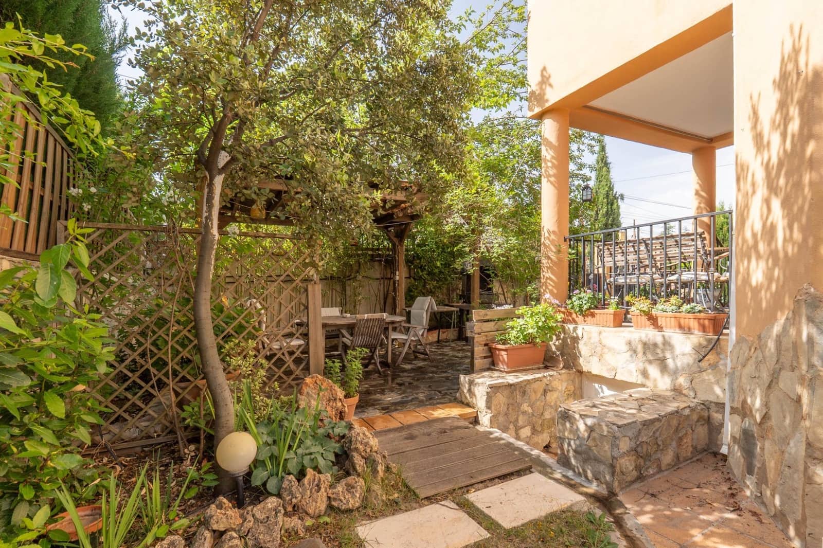 3 camera da letto Villa in vendita in La Zubia con piscina garage - 350.000 € (Rif: 9814458)