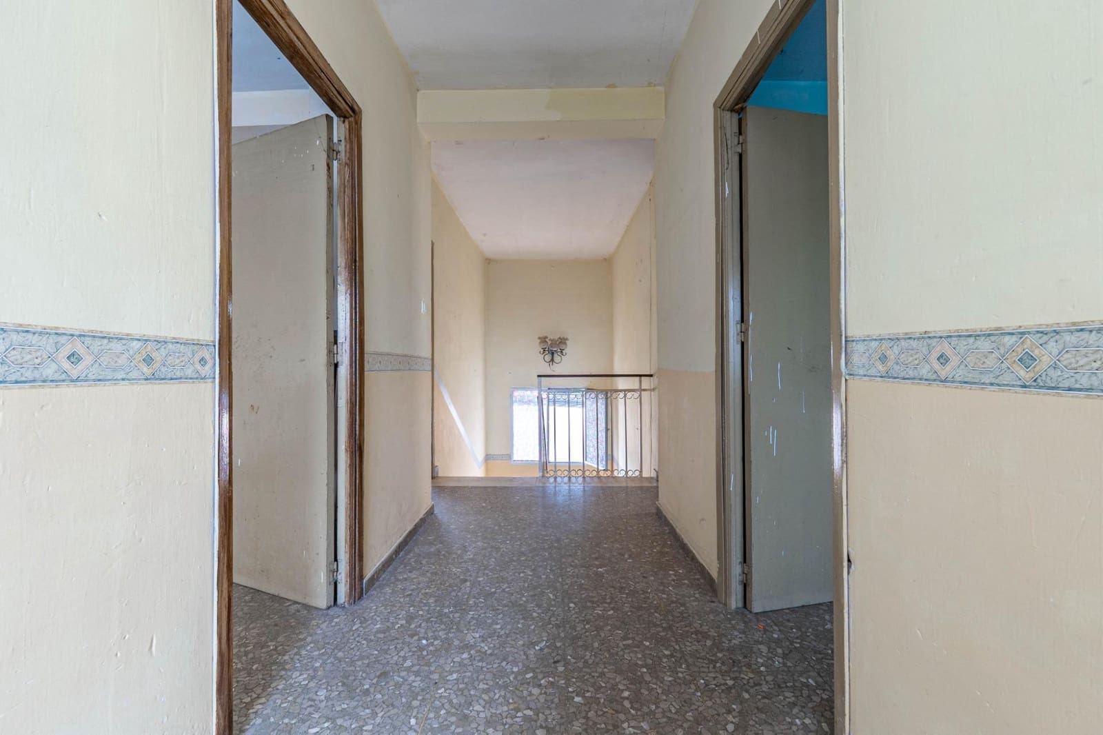 5 sypialnia Dom szeregowy na sprzedaż w Ogijares - 268 000 € (Ref: 9814459)