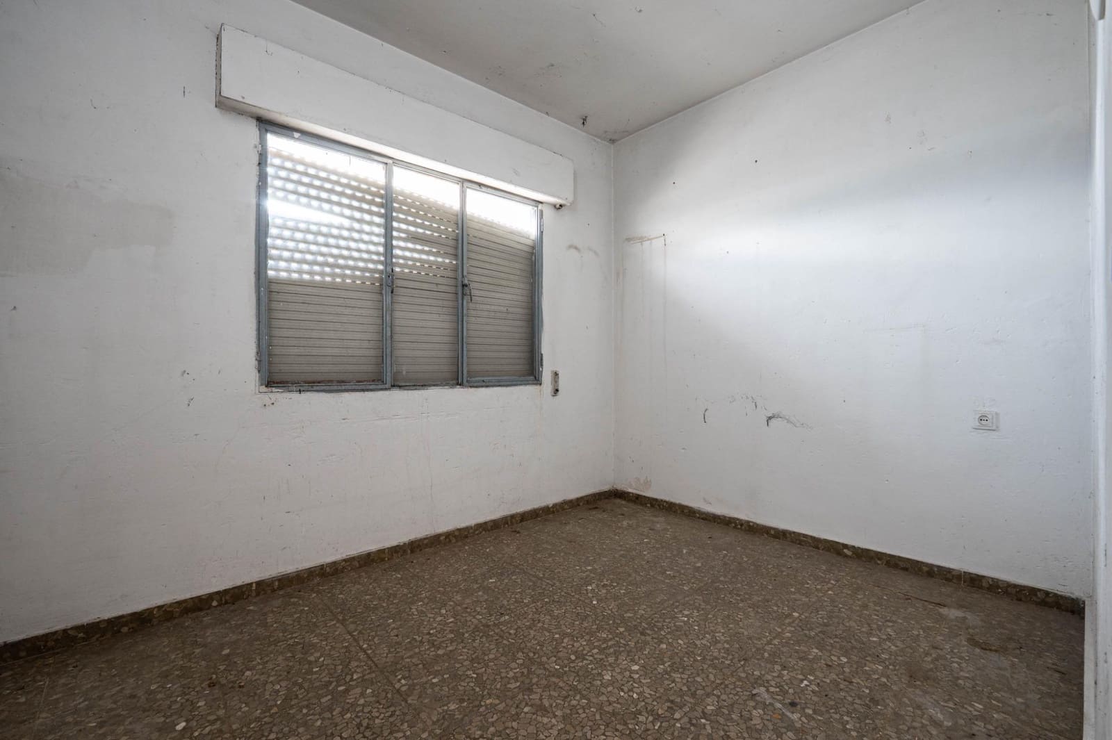 5 sypialnia Dom szeregowy na sprzedaż w Ogijares - 268 000 € (Ref: 9814459)