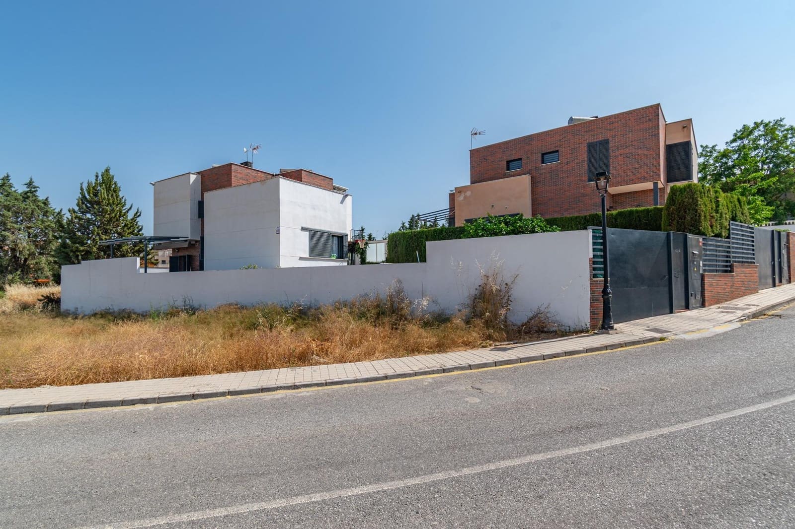 4 bedroom Villa for sale in Alhendin with pool garage - € 439,000 (Ref: 9814462)