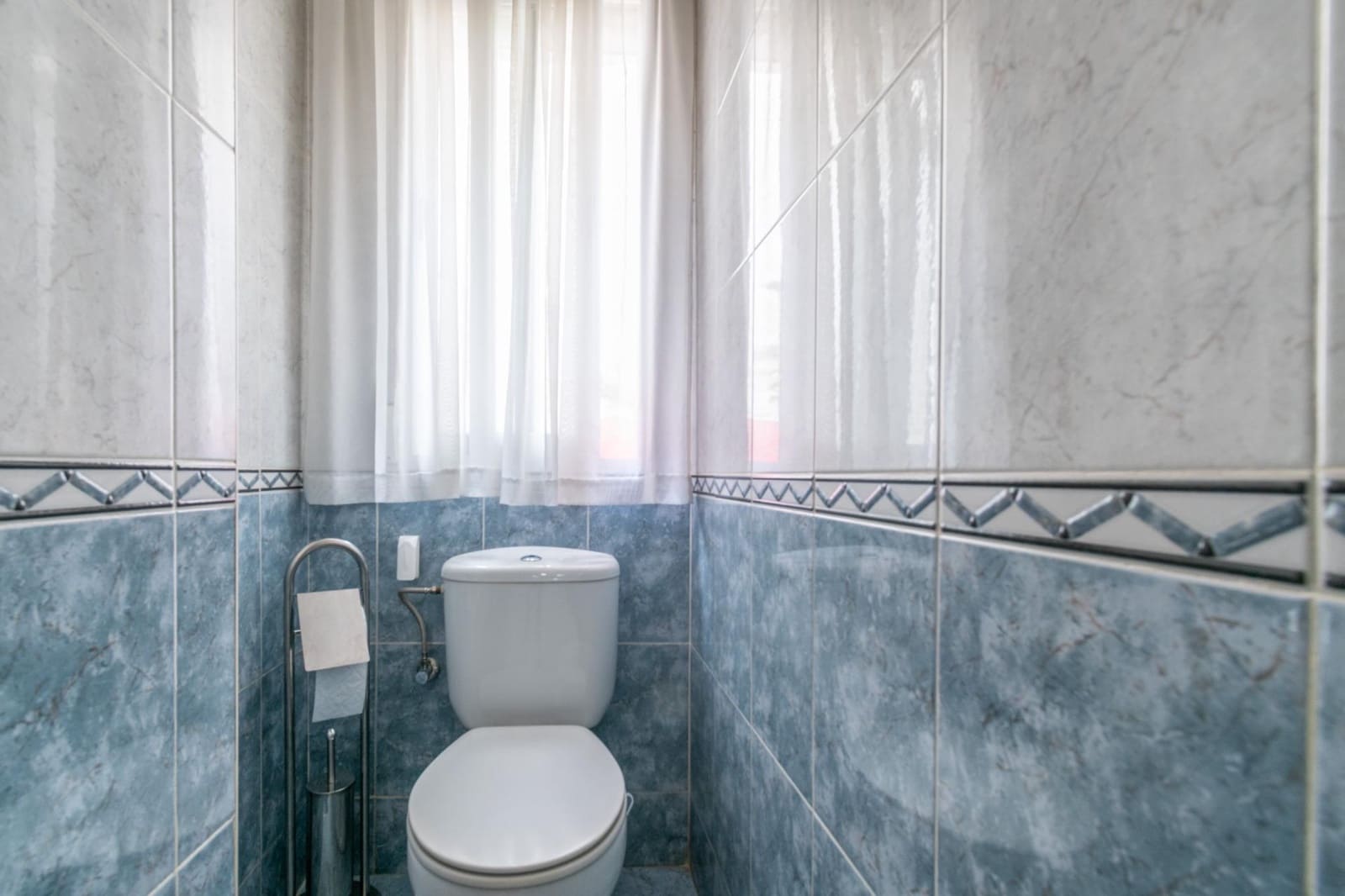 3 sypialnia Dom szeregowy na sprzedaż w La Zubia z garażem - 220 000 € (Ref: 9814463)