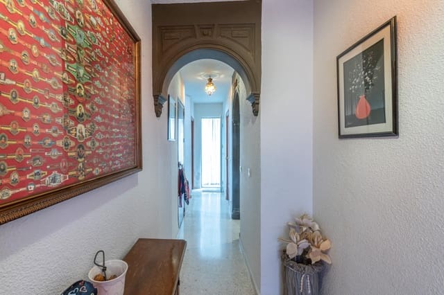3 sypialnia Dom szeregowy na sprzedaż w La Zubia z garażem - 220 000 € (Ref: 9814463)