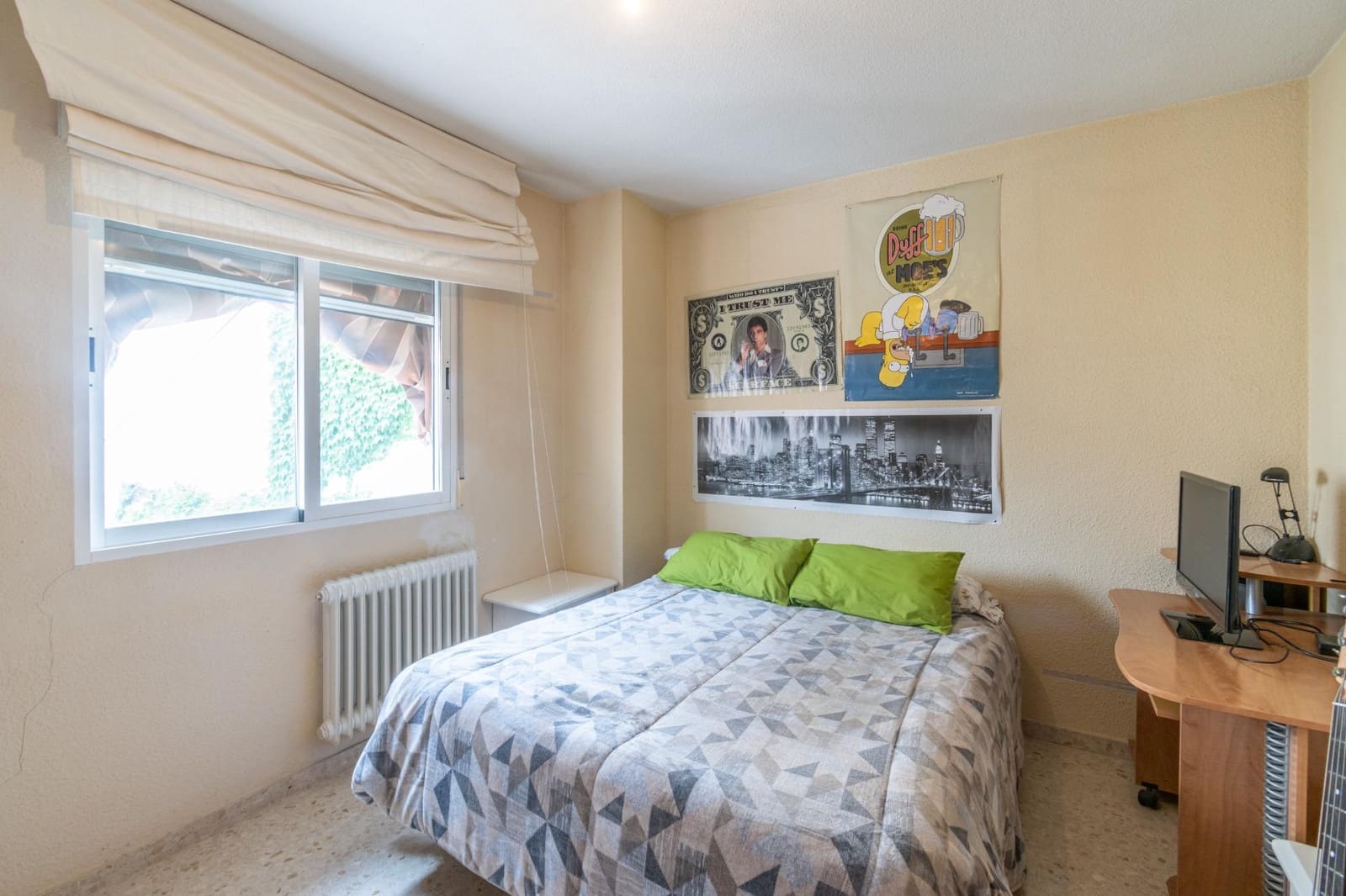 3 sypialnia Dom szeregowy na sprzedaż w La Zubia z garażem - 220 000 € (Ref: 9814463)