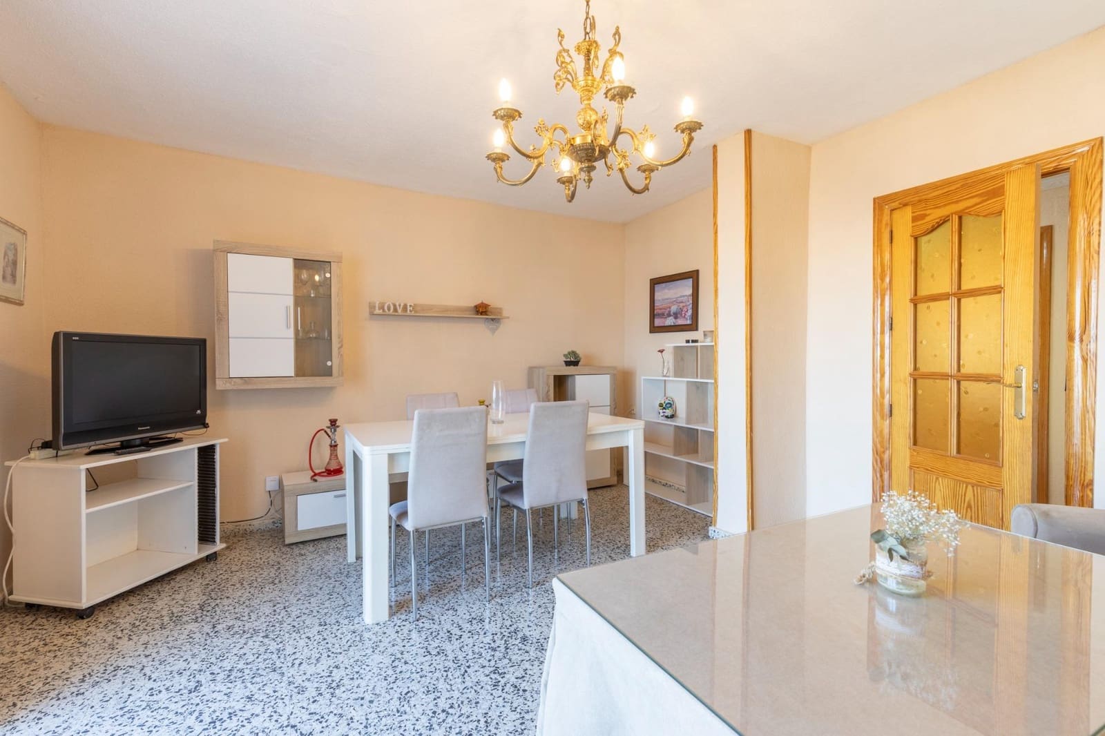 Ático de 4 habitaciones en Granada ciudad en alquiler - 1.200 € (Ref: 9814464)