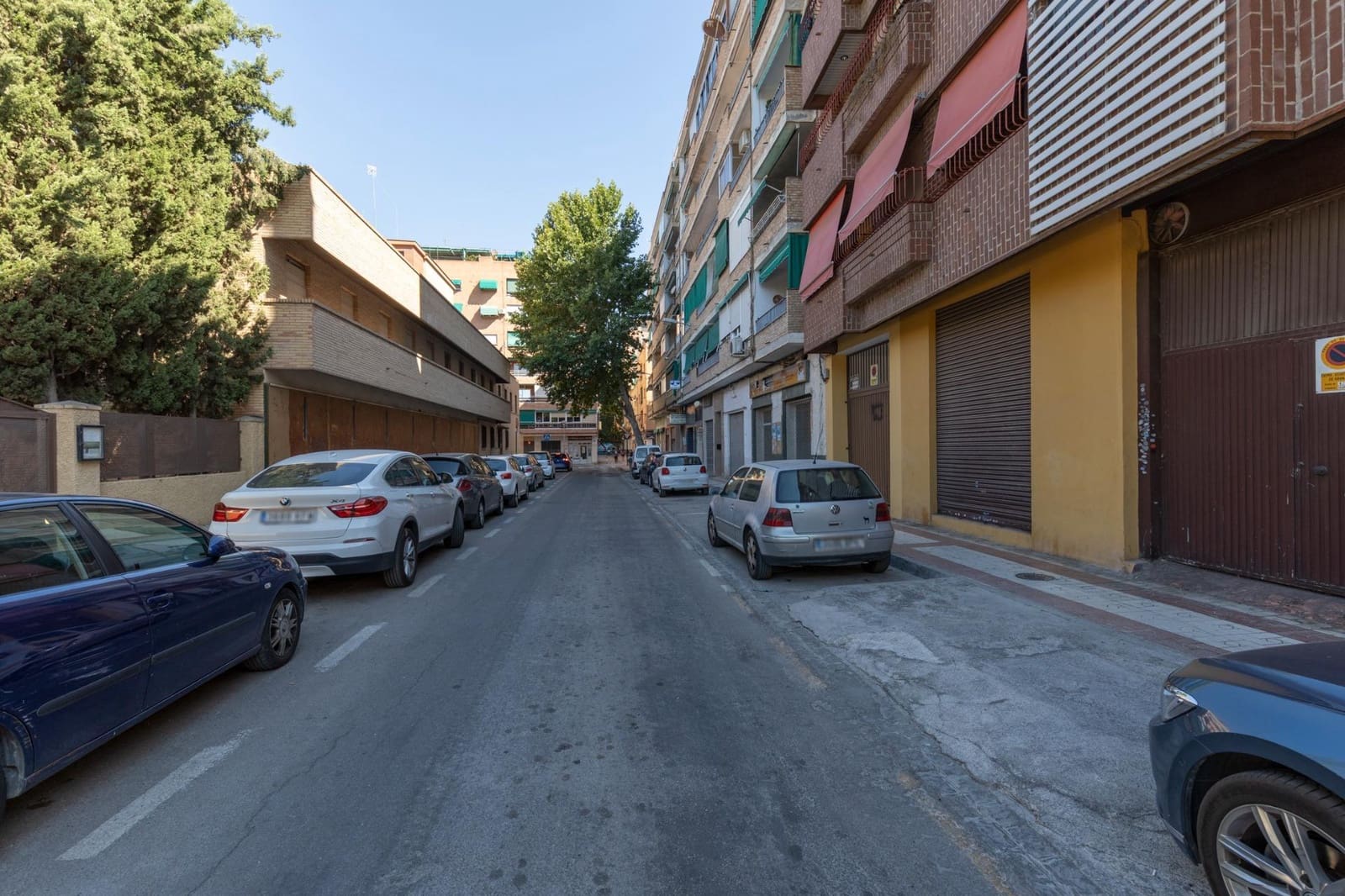 Ático de 4 habitaciones en Granada ciudad en alquiler - 1.200 € (Ref: 9814464)