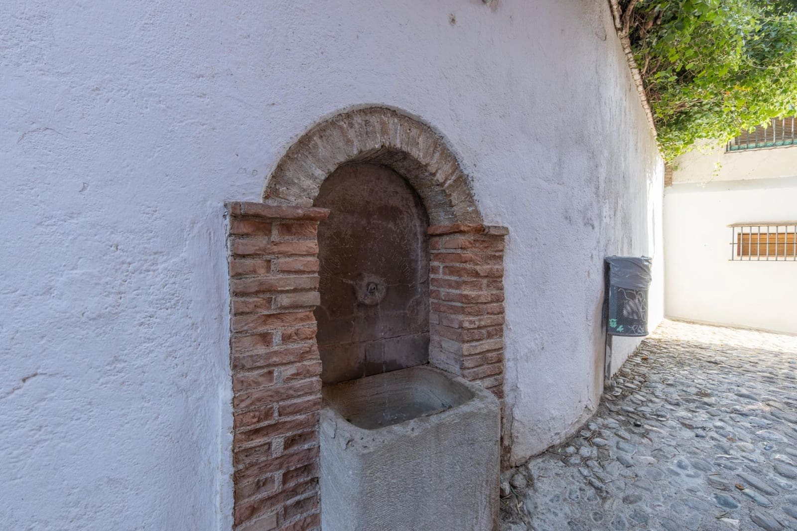 2 quarto Casa em Banda para venda em Granada cidade - 275 000 € (Ref: 9814465)