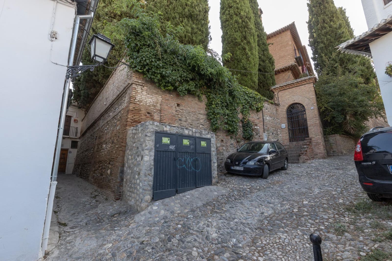 2 quarto Casa em Banda para venda em Granada cidade - 275 000 € (Ref: 9814465)