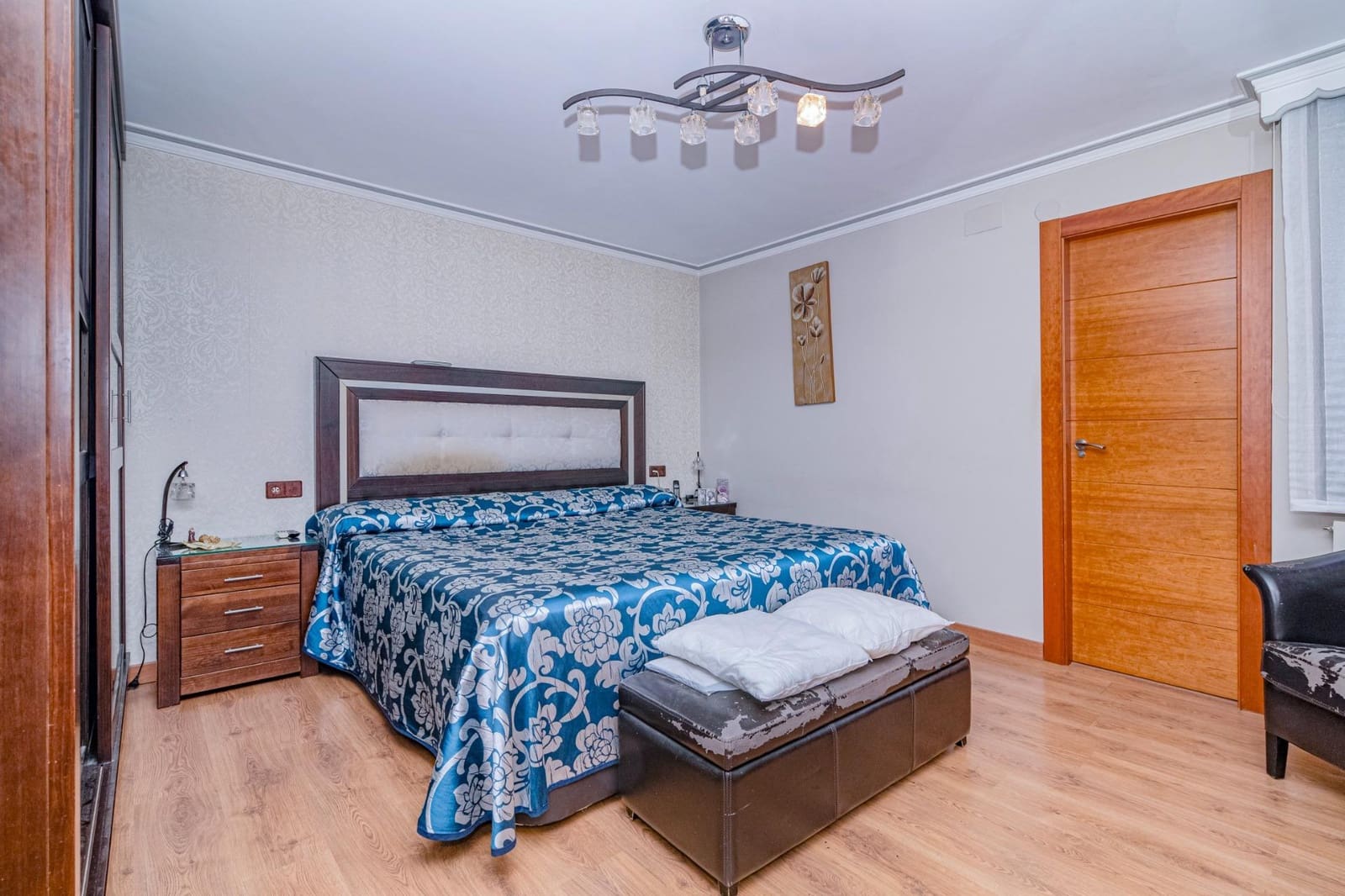 6 bedroom Terraced Villa for sale in Granada city - € 385,000 (Ref: 9814467)