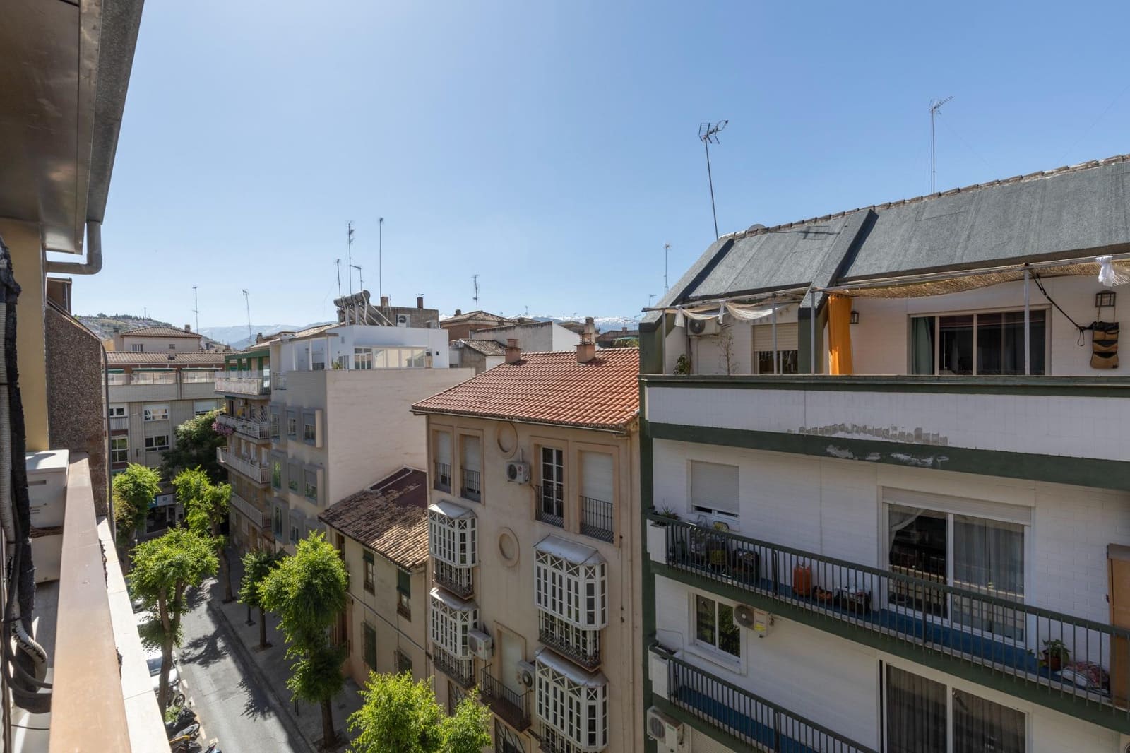 5 soveværelse Lejlighed til salg i Granada by - € 395.000 (Ref: 9814468)
