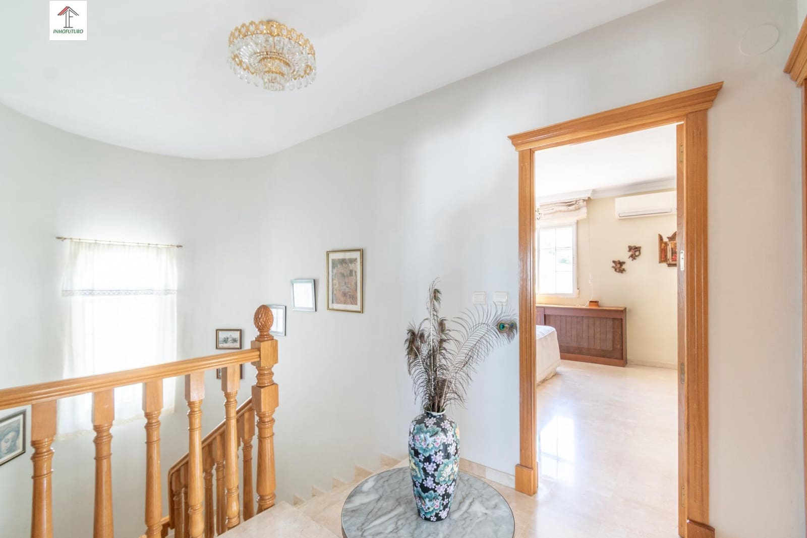 Chalet de 4 habitaciones en La Zubia en venta con piscina garaje - 380.000 € (Ref: 9814469)