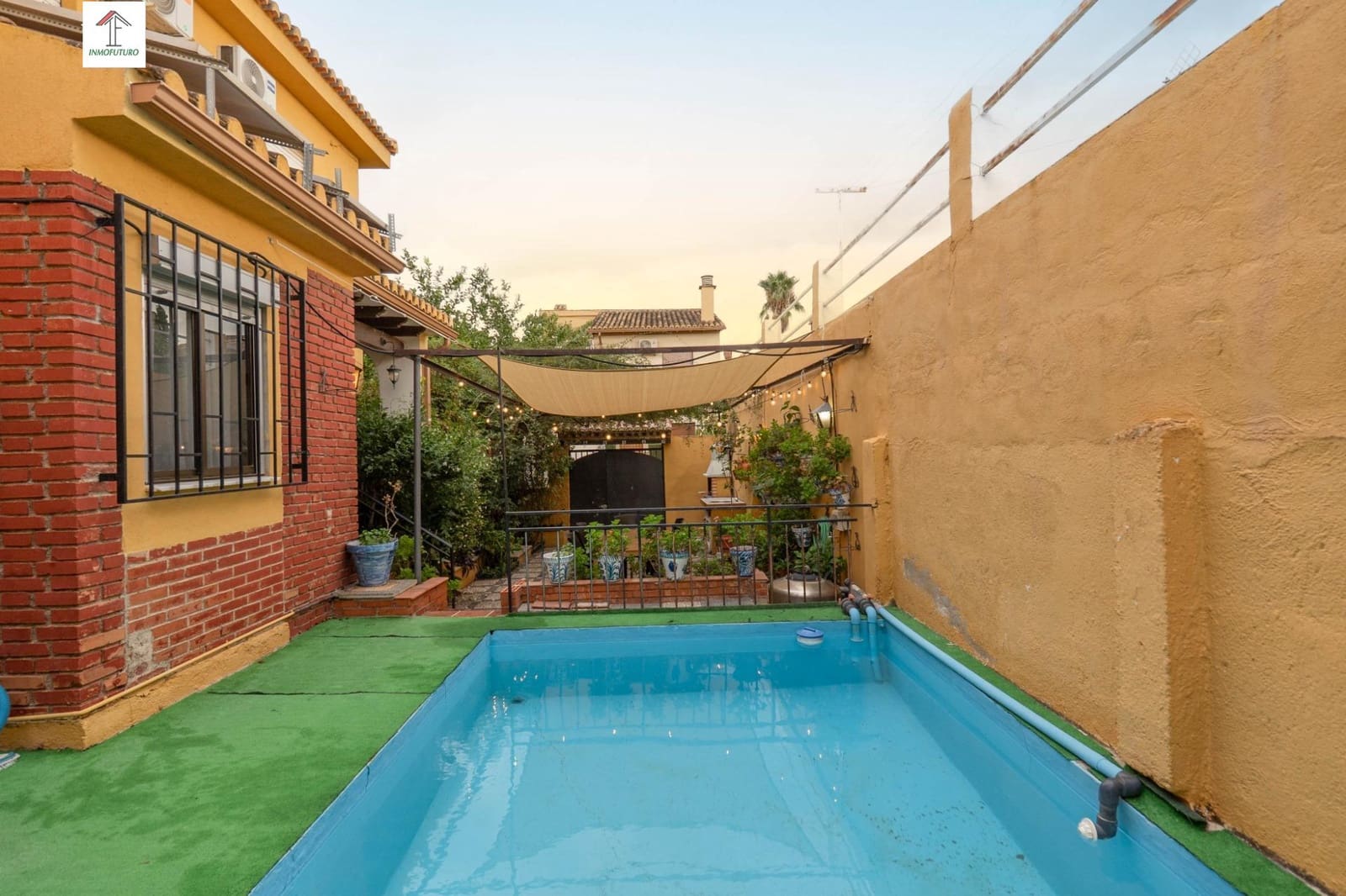 4 camera da letto Villetta Bifamiliare in vendita in Huetor Vega con piscina - 315.000 € (Rif: 9814470)