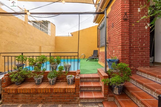 4 camera da letto Villetta Bifamiliare in vendita in Huétor Vega con piscina - 315.000 € (Rif: 9814470)