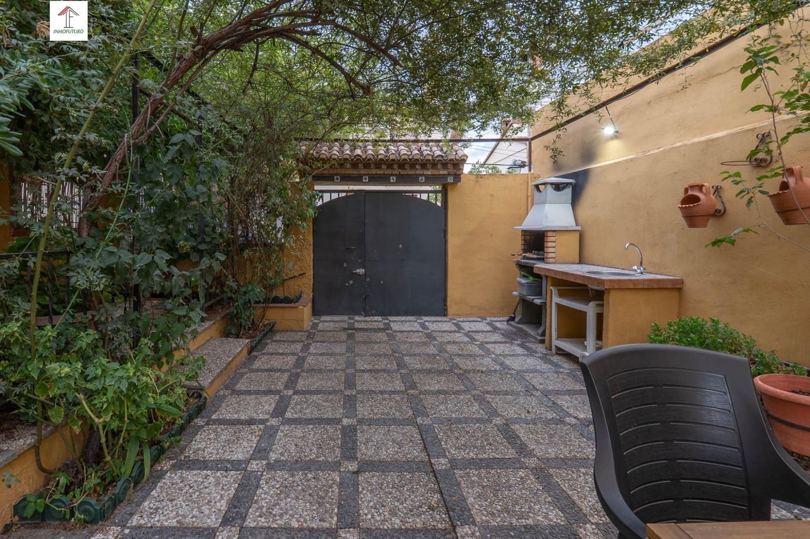 4 camera da letto Villetta Bifamiliare in vendita in Huetor Vega con piscina - 315.000 € (Rif: 9814470)