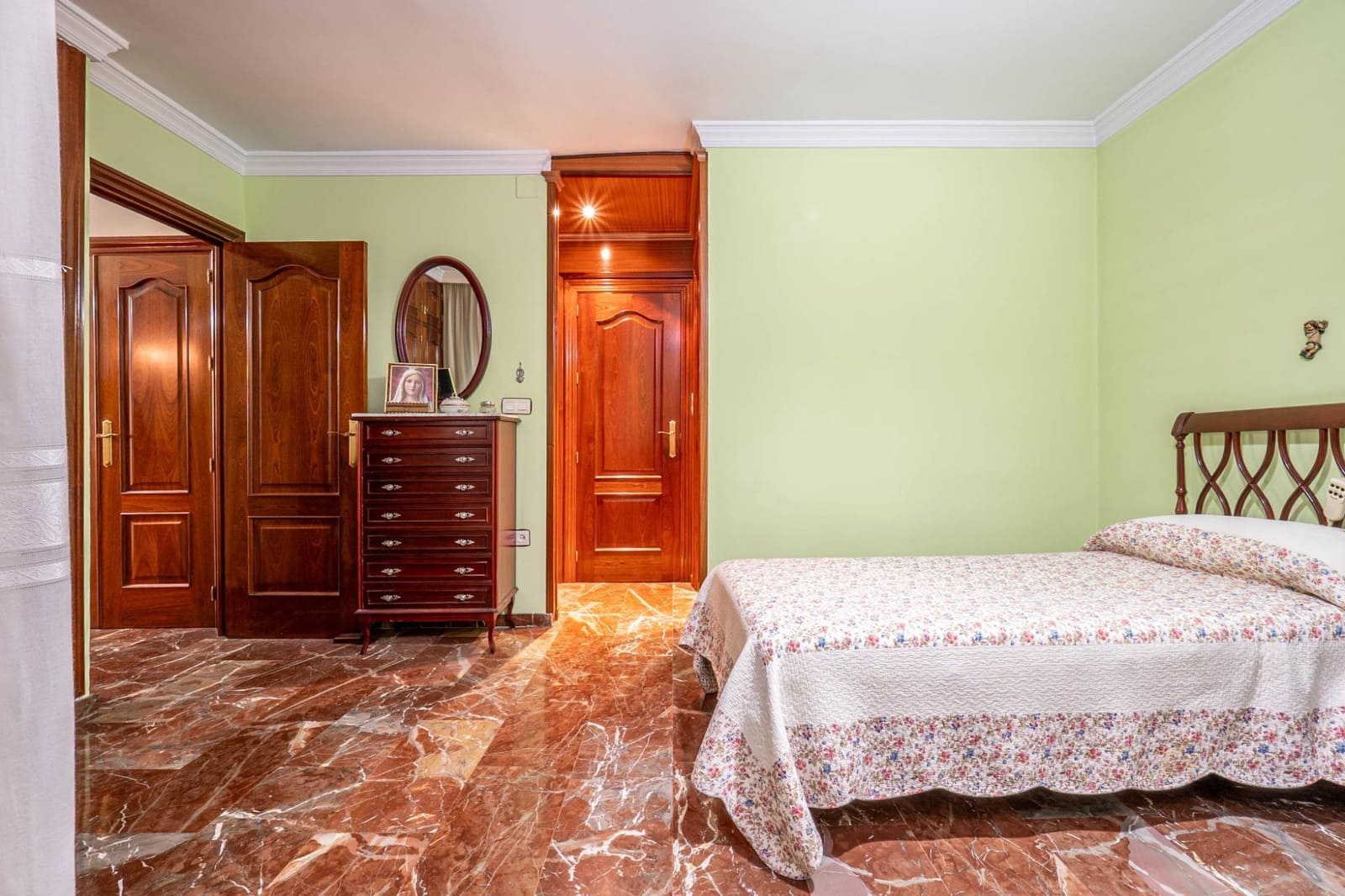 3 soveværelse Lejlighed til salg i Granada by - € 390.000 (Ref: 9814473)