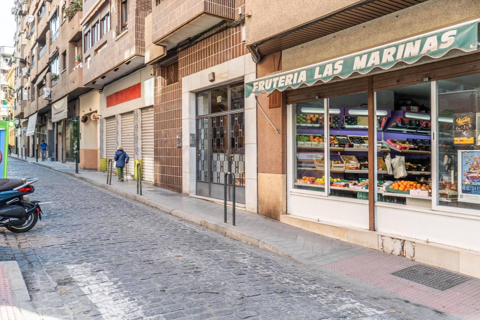 3 soveværelse Lejlighed til salg i Granada by - € 390.000 (Ref: 9814473)
