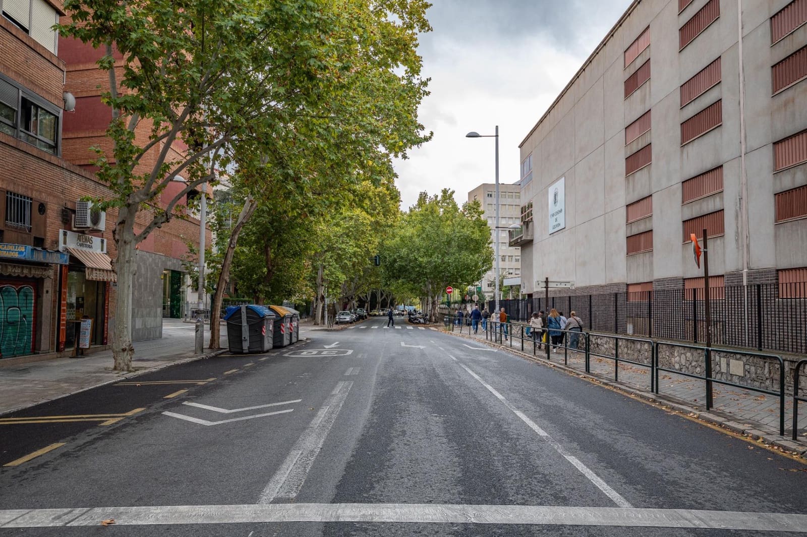 Garage for sale in Granada city - € 45,000 (Ref: 9814474)
