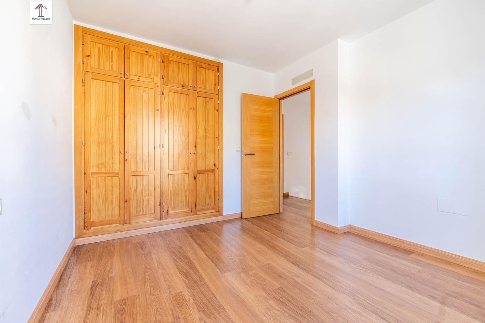 3 sypialnia Dom szeregowy na sprzedaż w Cenes de la Vega z basenem garażem - 298 000 € (Ref: 9814476)