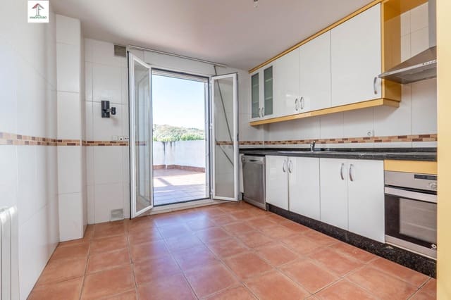 3 sypialnia Dom szeregowy na sprzedaż w Cenes de la Vega z basenem garażem - 298 000 € (Ref: 9814476)