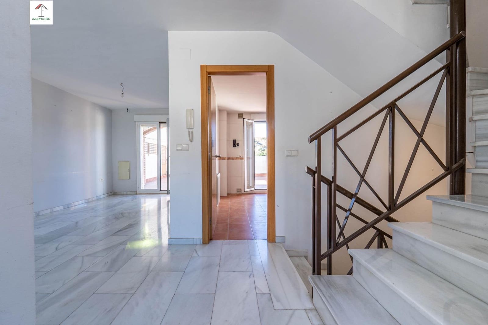 3 sypialnia Dom szeregowy na sprzedaż w Cenes de la Vega z basenem garażem - 298 000 € (Ref: 9814476)