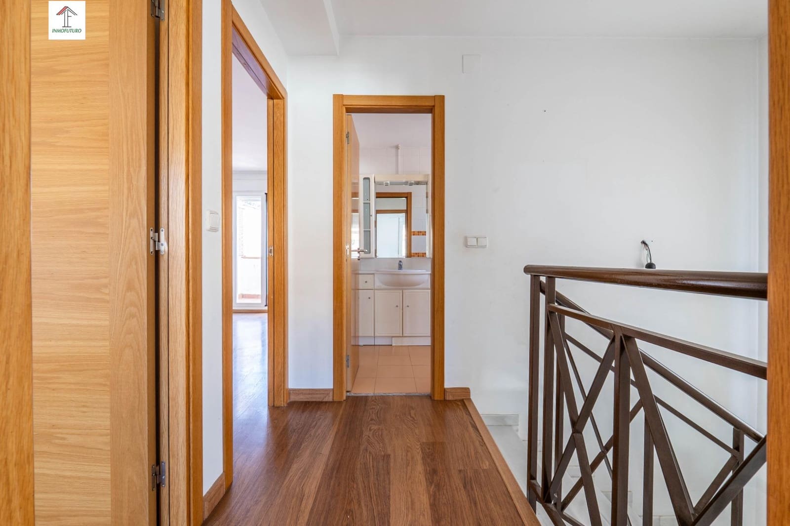 3 sypialnia Dom szeregowy na sprzedaż w Cenes de la Vega z basenem garażem - 298 000 € (Ref: 9814476)