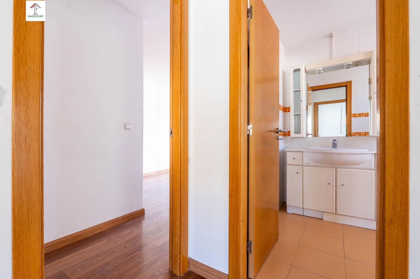 3 sypialnia Dom szeregowy na sprzedaż w Cenes de la Vega z basenem garażem - 298 000 € (Ref: 9814476)