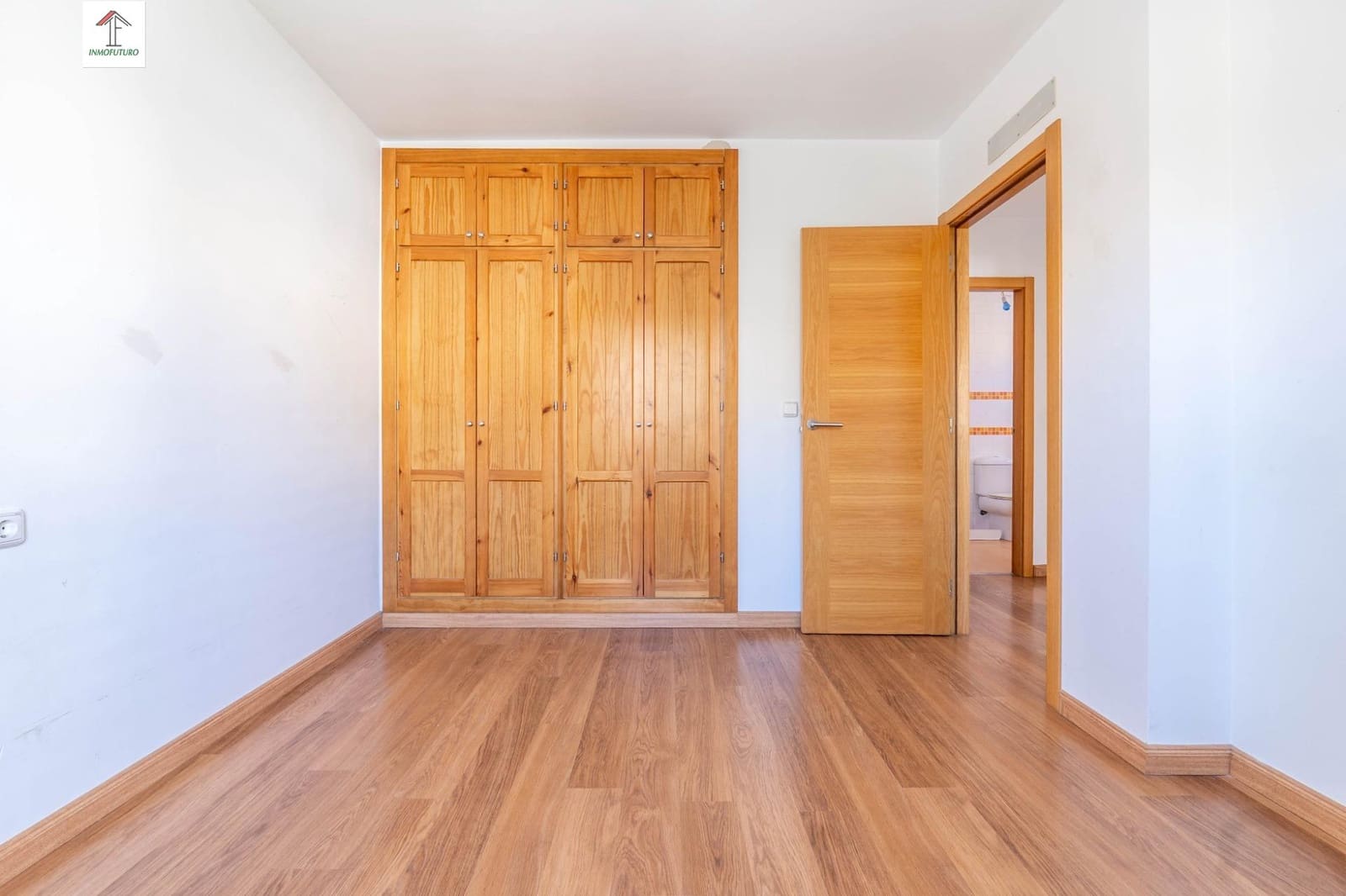 3 sypialnia Dom szeregowy na sprzedaż w Cenes de la Vega z basenem garażem - 298 000 € (Ref: 9814476)