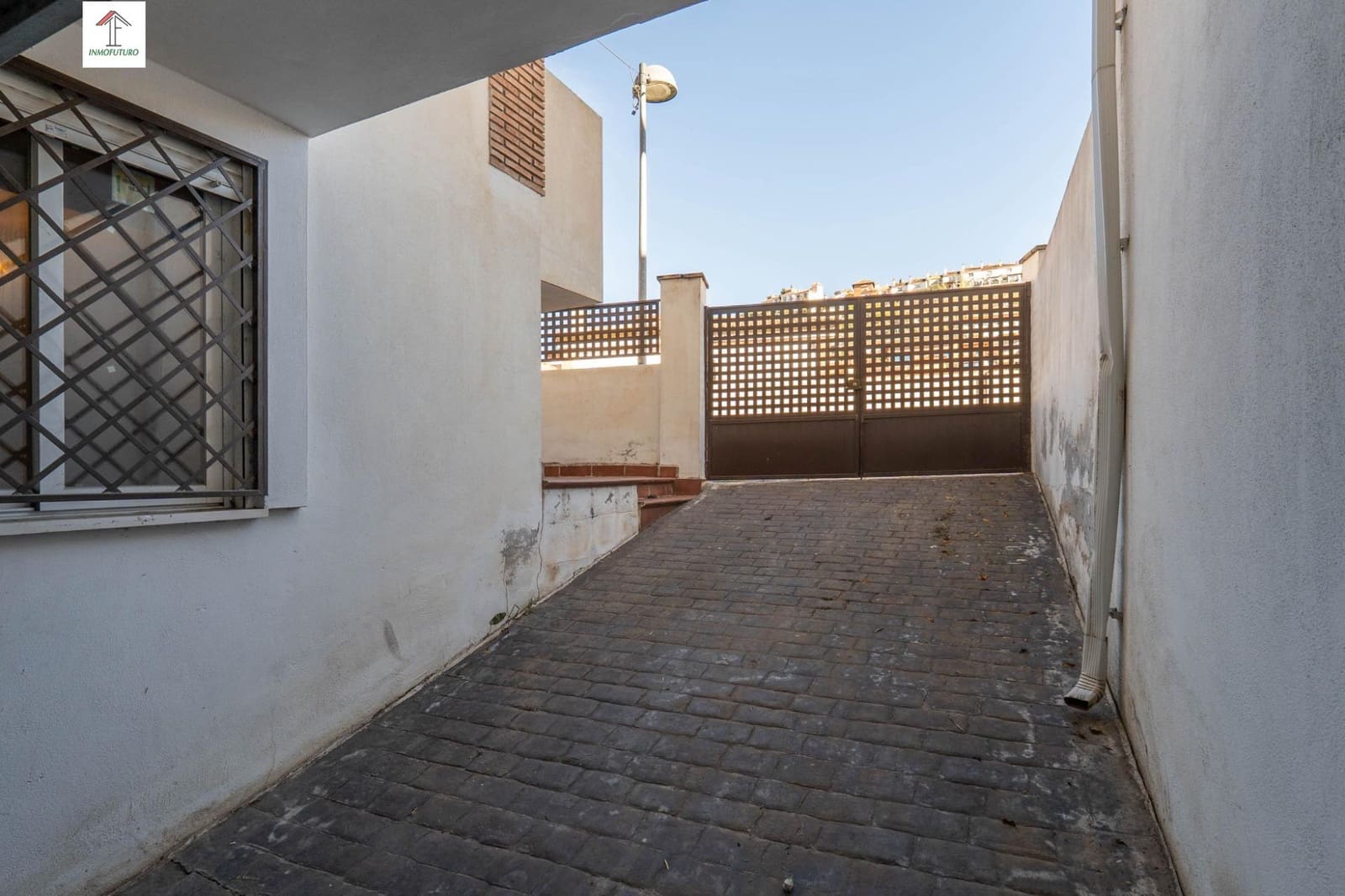 3 sypialnia Dom szeregowy na sprzedaż w Cenes de la Vega z basenem garażem - 298 000 € (Ref: 9814476)