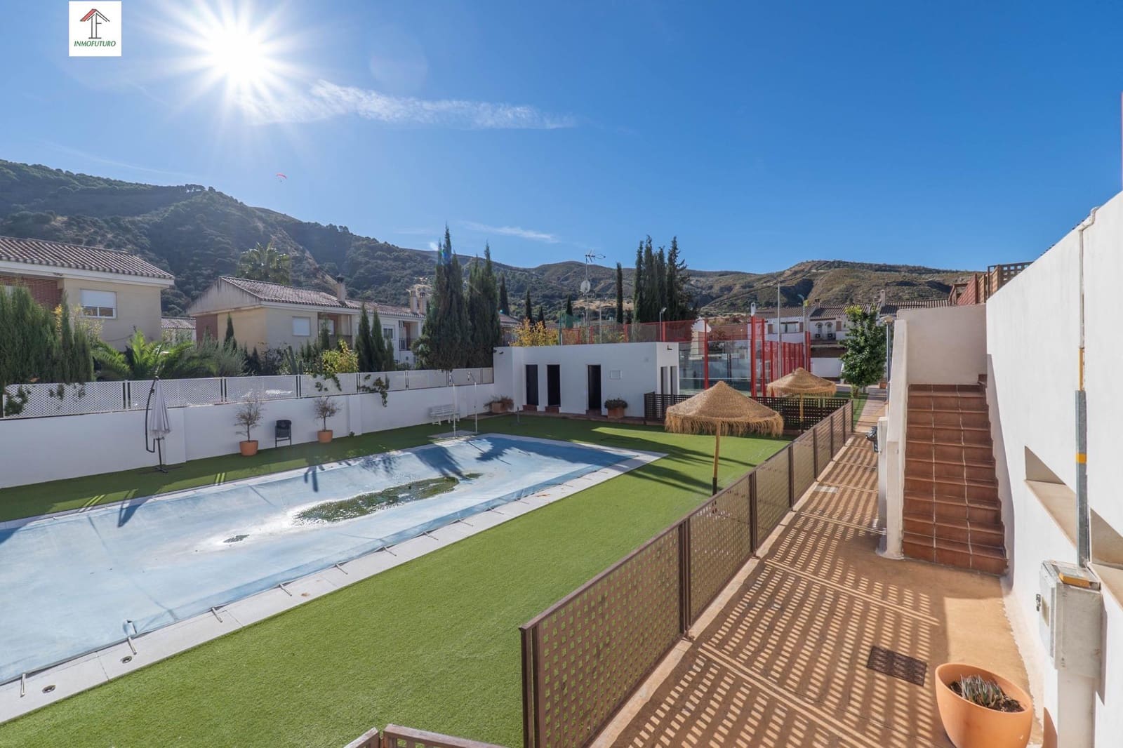 3 sypialnia Dom szeregowy na sprzedaż w Cenes de la Vega z basenem garażem - 298 000 € (Ref: 9814476)