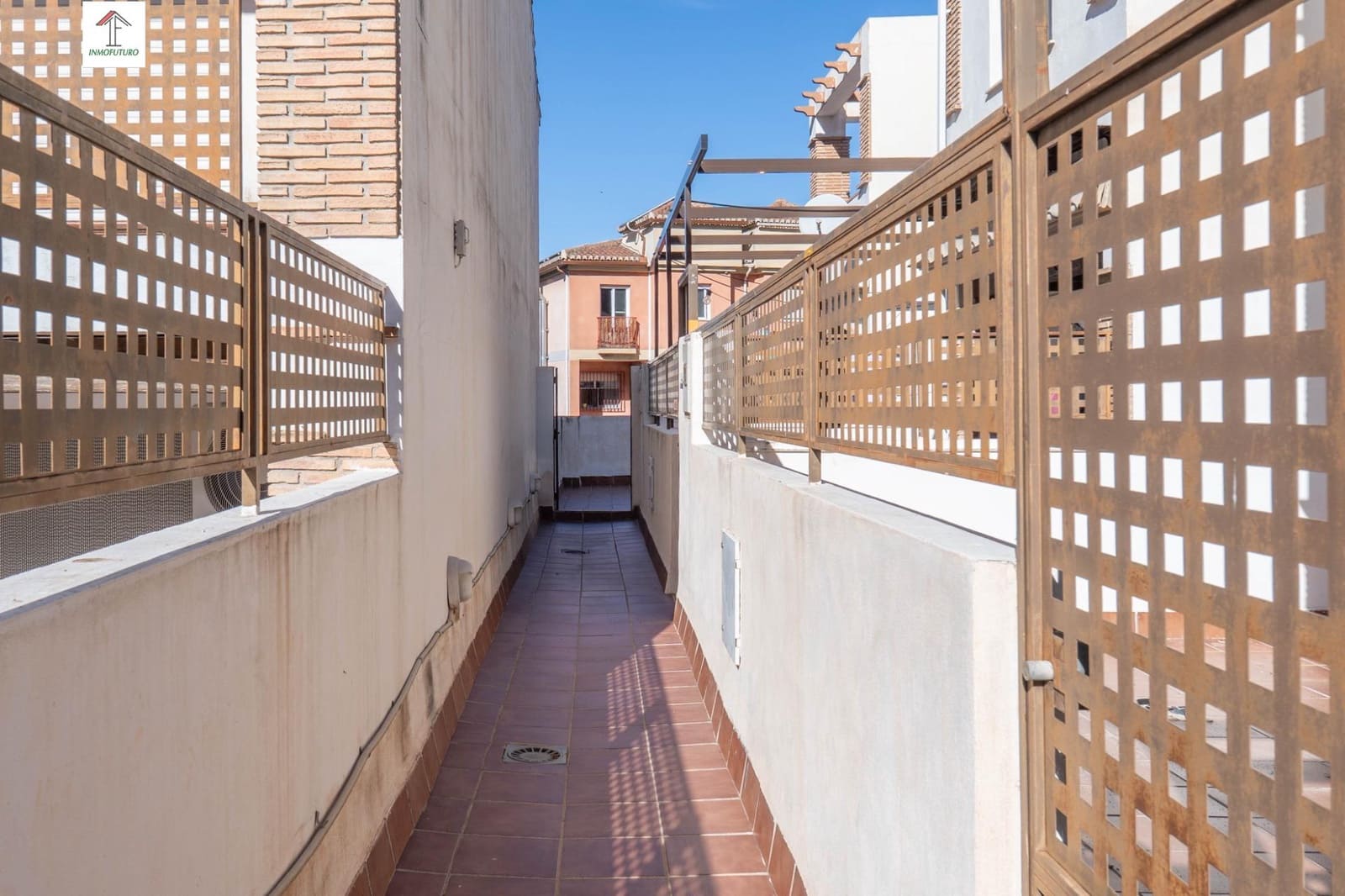 3 sypialnia Dom szeregowy na sprzedaż w Cenes de la Vega z basenem garażem - 298 000 € (Ref: 9814476)