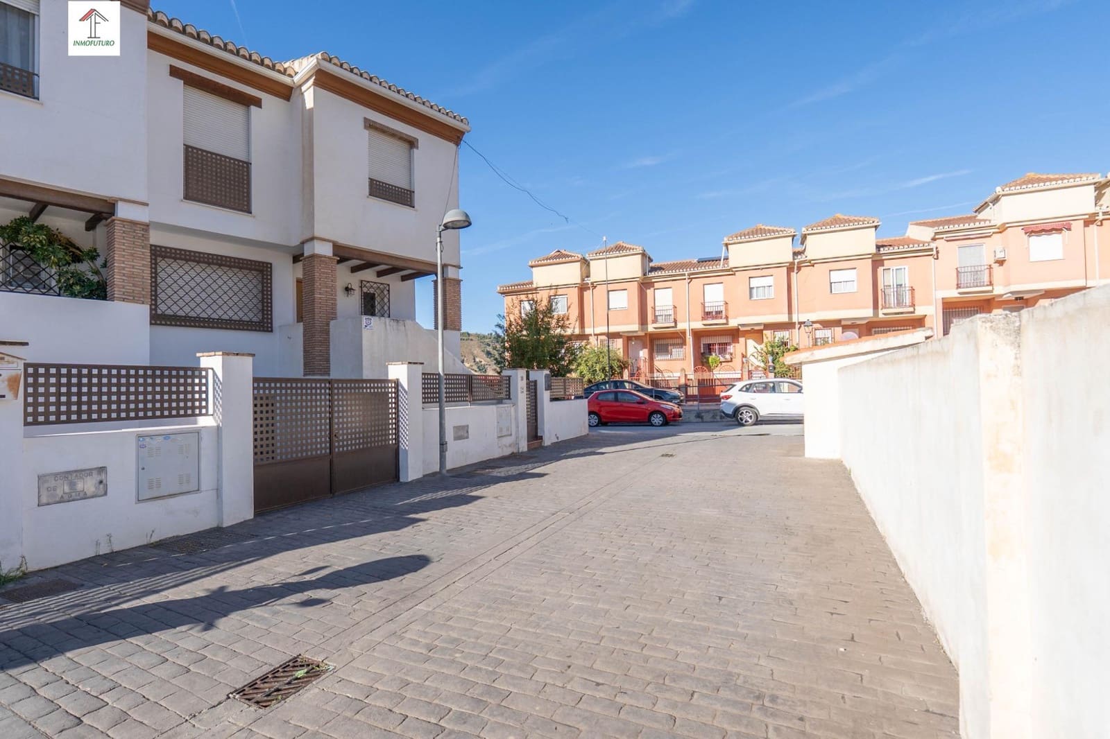 3 sypialnia Dom szeregowy na sprzedaż w Cenes de la Vega z basenem garażem - 298 000 € (Ref: 9814476)
