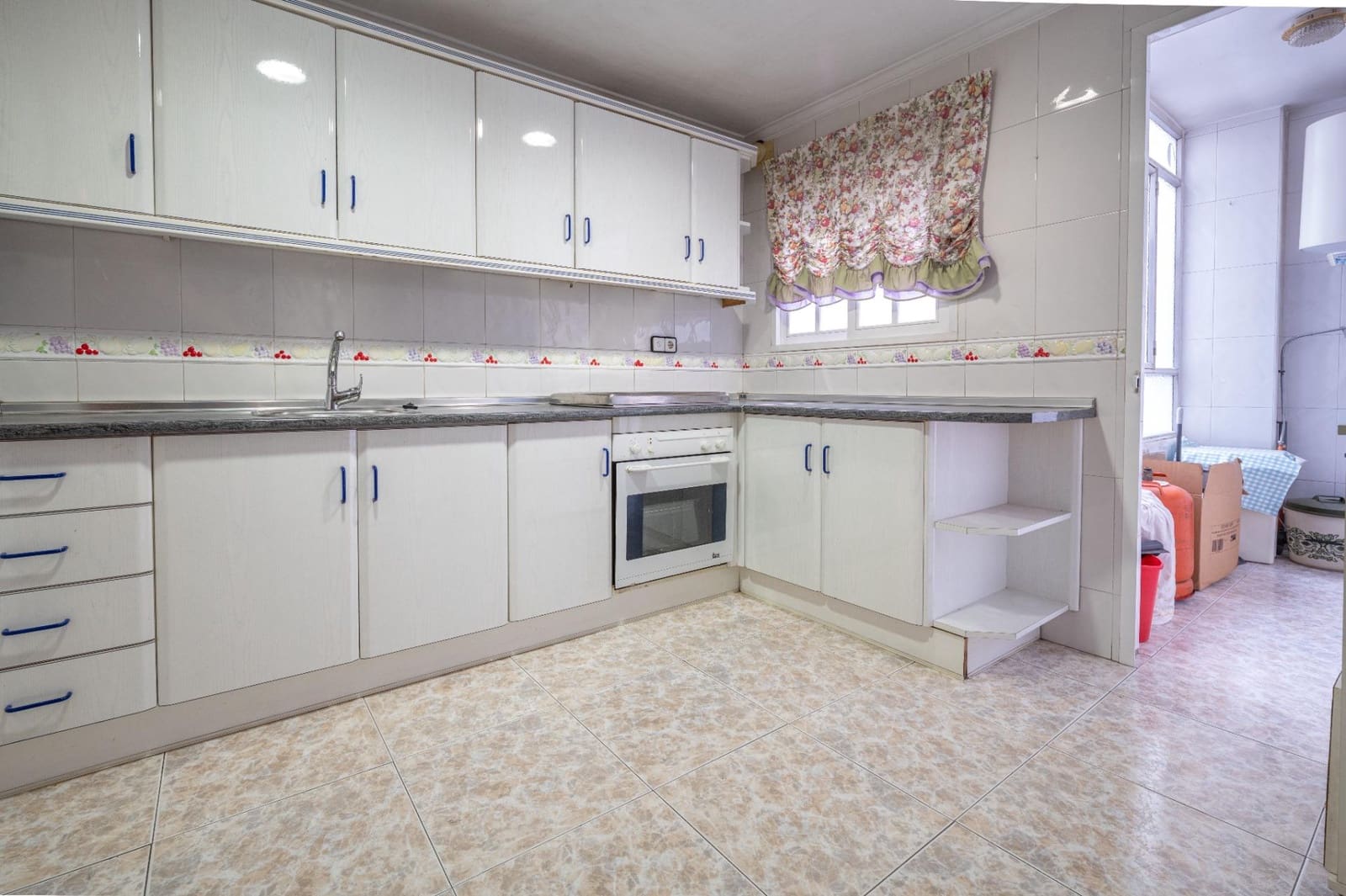 4 soverom Leilighet til salgs i Granada by med garasje - € 375 000 (Ref: 9814477)