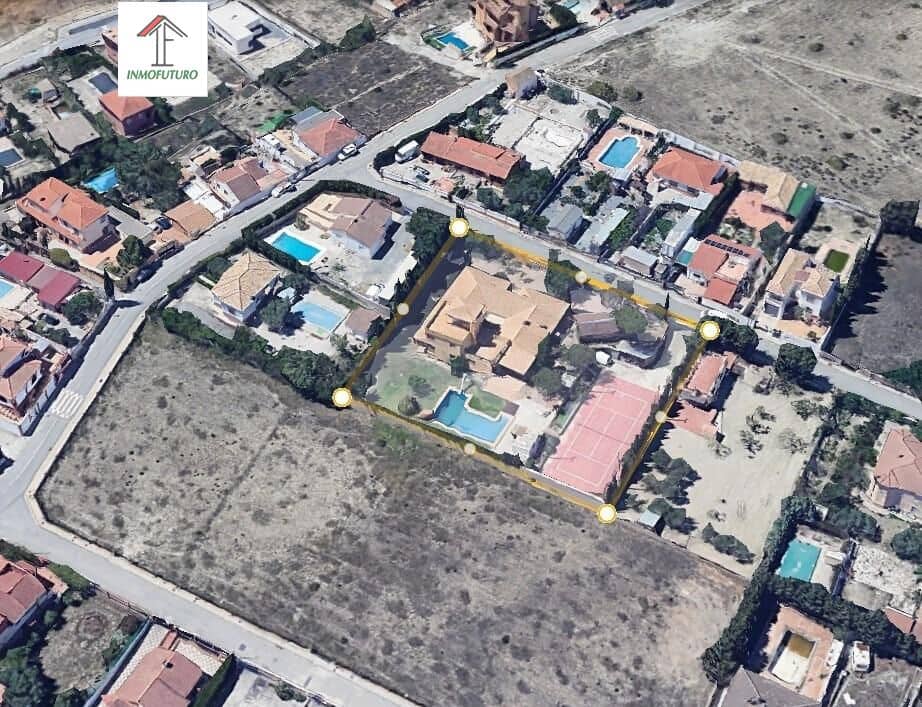 7 bedroom Villa for sale in Alhendin with pool garage - € 599,000 (Ref: 9814478)