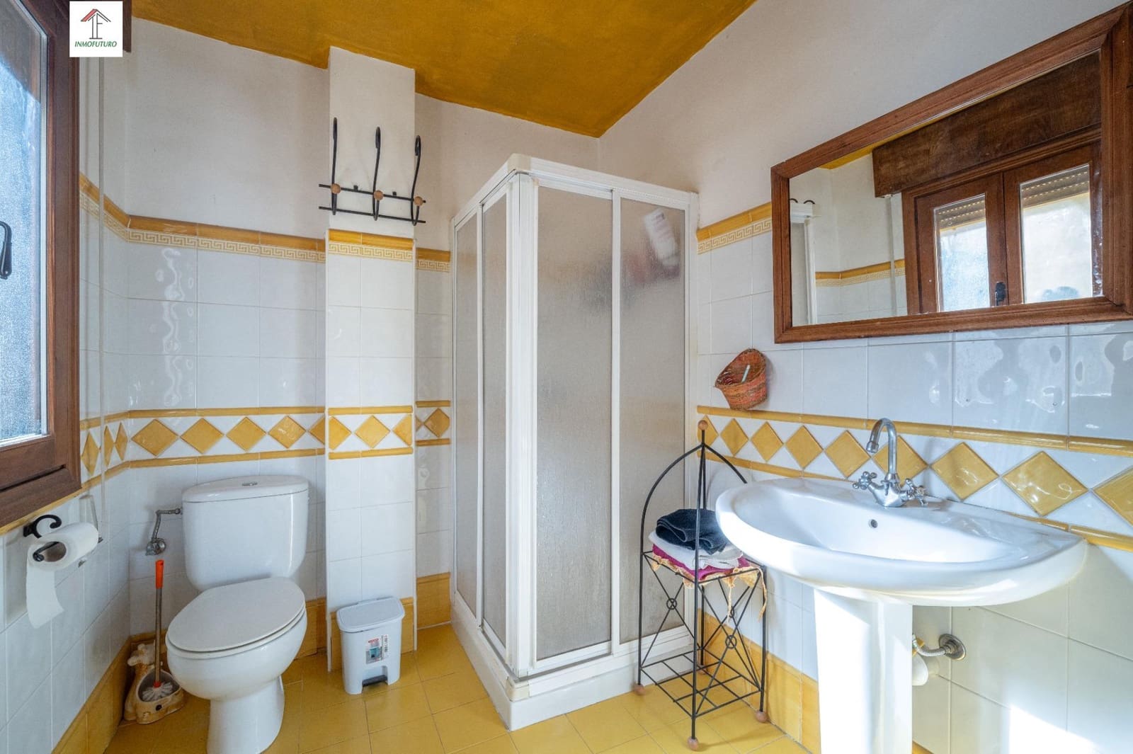 7 bedroom Villa for sale in Alhendin with pool garage - € 599,000 (Ref: 9814478)