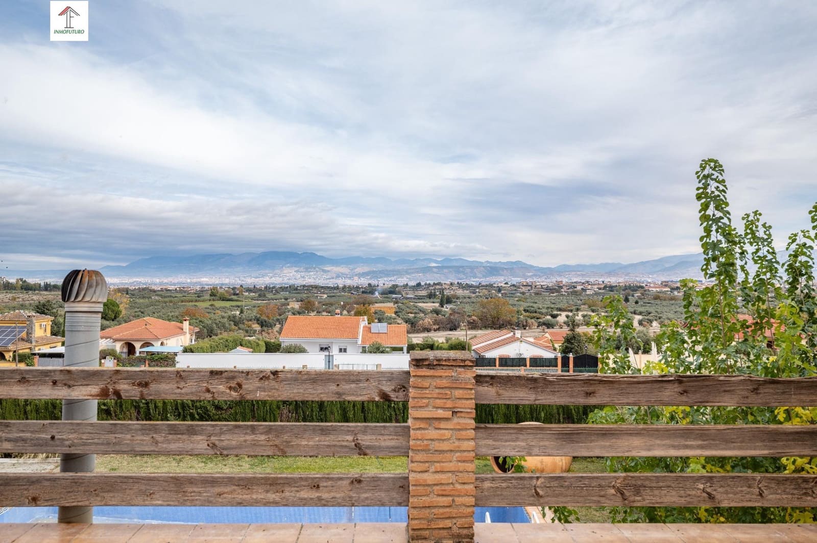 7 bedroom Villa for sale in Alhendin with pool garage - € 599,000 (Ref: 9814478)