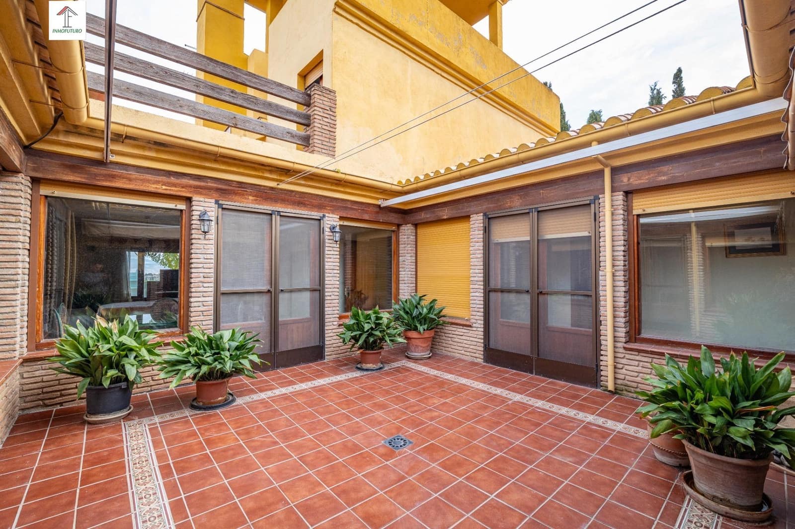 7 bedroom Villa for sale in Alhendin with pool garage - € 599,000 (Ref: 9814478)