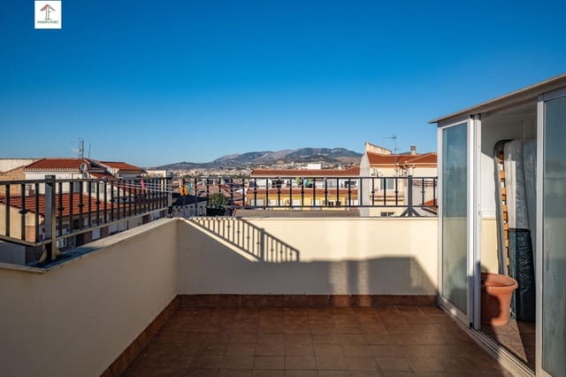 Ático de 3 habitaciones en Armilla en venta con garaje - 290.000 € (Ref: 9814479)
